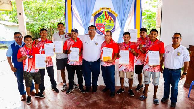 Entregado un merecido reconocimiento a los boxeadores que destacaron en el Torneo de la Confraternidad Amazónica 2024.
