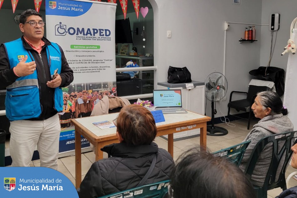 Agradecemos a los vecinos de la Zona 9 que asistieron a la charla gratuita "Entendiendo las necesidades de una persona con discapacidad", realizada en la Casa del Vecino Sanfelipano a través de la Oficina Municipal de Atención a las Personas con Discapacidad - OMAPED.🤝
¡Tú también puedes participar! Llámanos al ☎️ 6141212 anexo 3012.