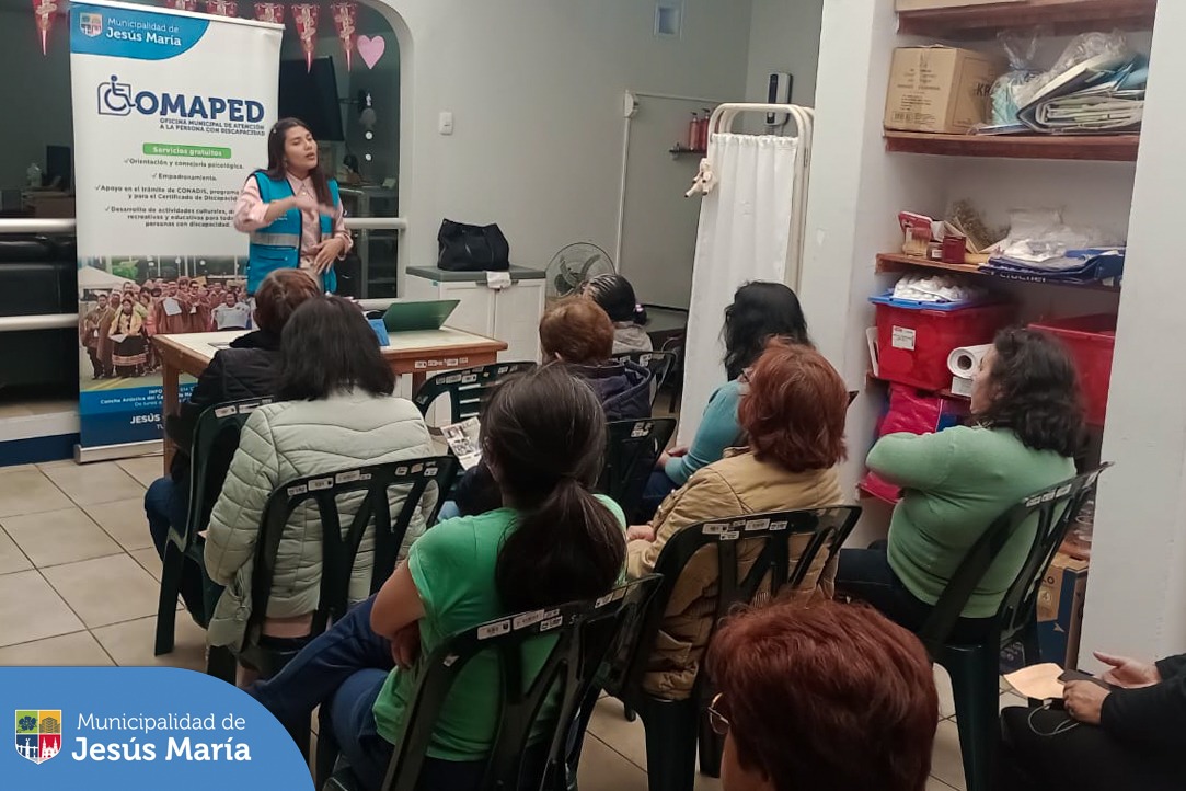 Agradecemos a los vecinos de la Zona 9 que asistieron a la charla gratuita "Entendiendo las necesidades de una persona con discapacidad", realizada en la Casa del Vecino Sanfelipano a través de la Oficina Municipal de Atención a las Personas con Discapacidad - OMAPED.🤝
¡Tú también puedes participar! Llámanos al ☎️ 6141212 anexo 3012.