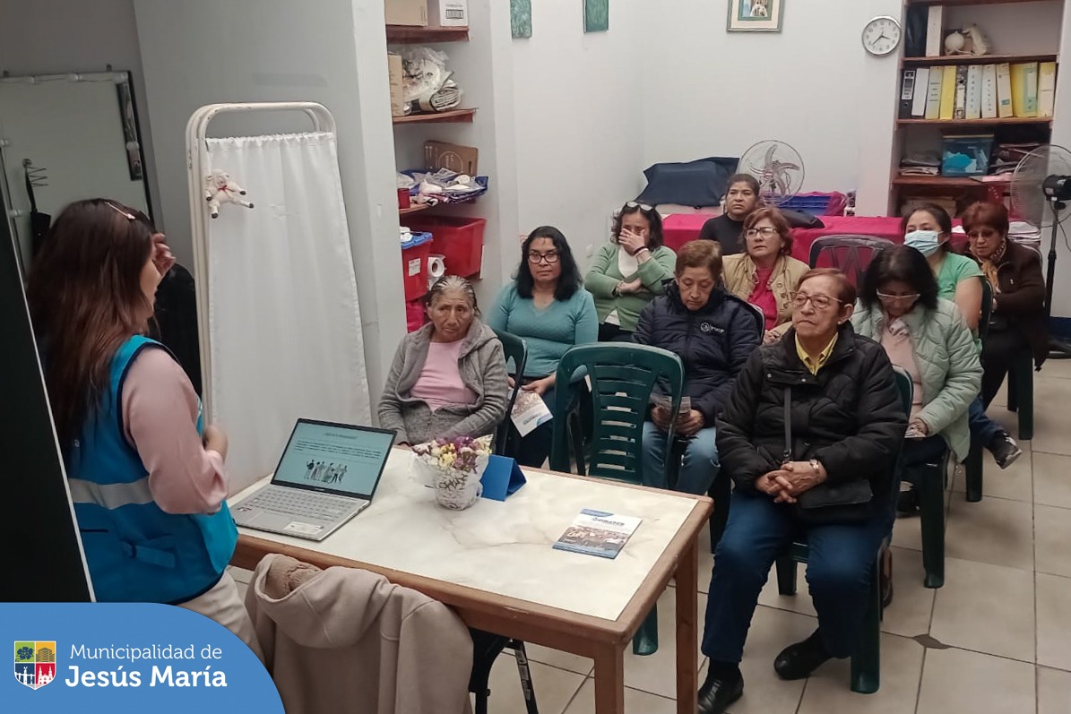 Agradecemos a los vecinos de la Zona 9 que asistieron a la charla gratuita "Entendiendo las necesidades de una persona con discapacidad", realizada en la Casa del Vecino Sanfelipano a través de la Oficina Municipal de Atención a las Personas con Discapacidad - OMAPED.🤝
¡Tú también puedes participar! Llámanos al ☎️ 6141212 anexo 3012.
