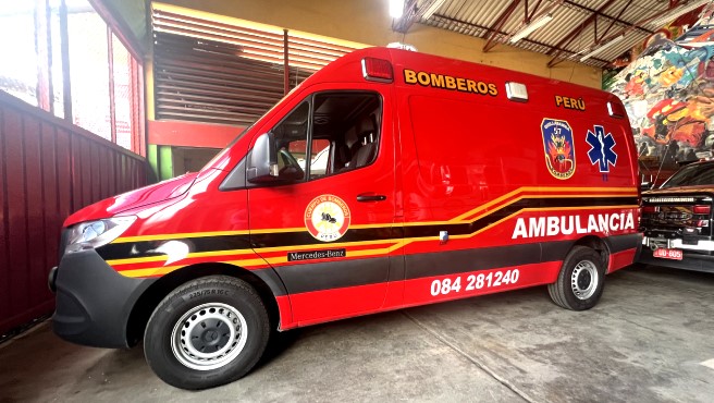 La Contraloría General de la República detectó que para la adquisición de una ambulancia urbana tipo II se calificó y otorgó la buena pro a un postor que no cumplió con los requisitos. Asimismo, se dio conformidad y pagó S/ 457 900.por el vehículo que incumplió con las especificaciones técnicas, hechos que afectaron el cumplimiento de la finalidad pública, la legalidad de la actuación administrativa y el correcto funcionamiento de la administración pública.