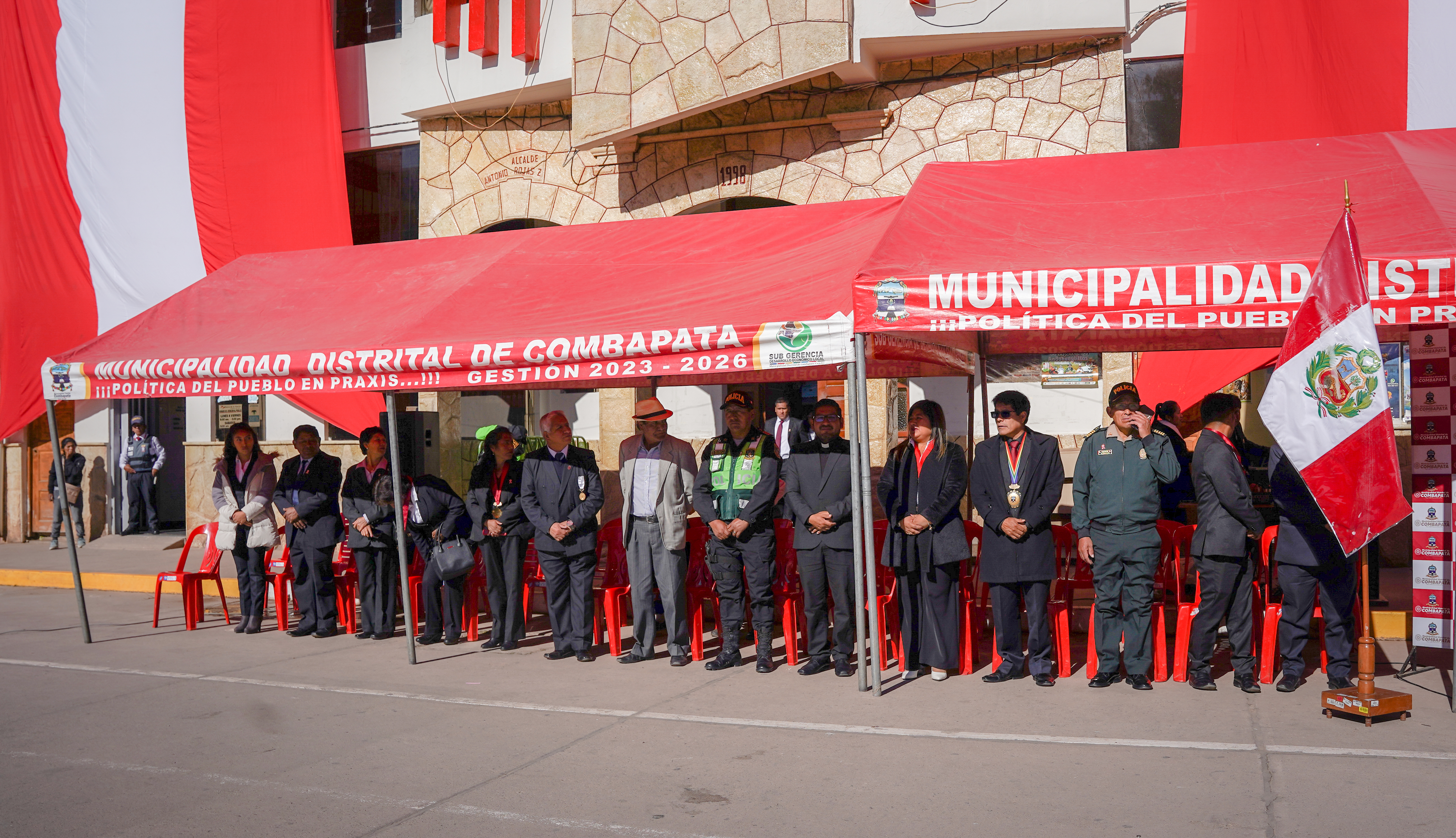 Pobladores del Distrito de Combapata fueron beneficiados con "Feria de Orientación y Justicia Itinerante"
