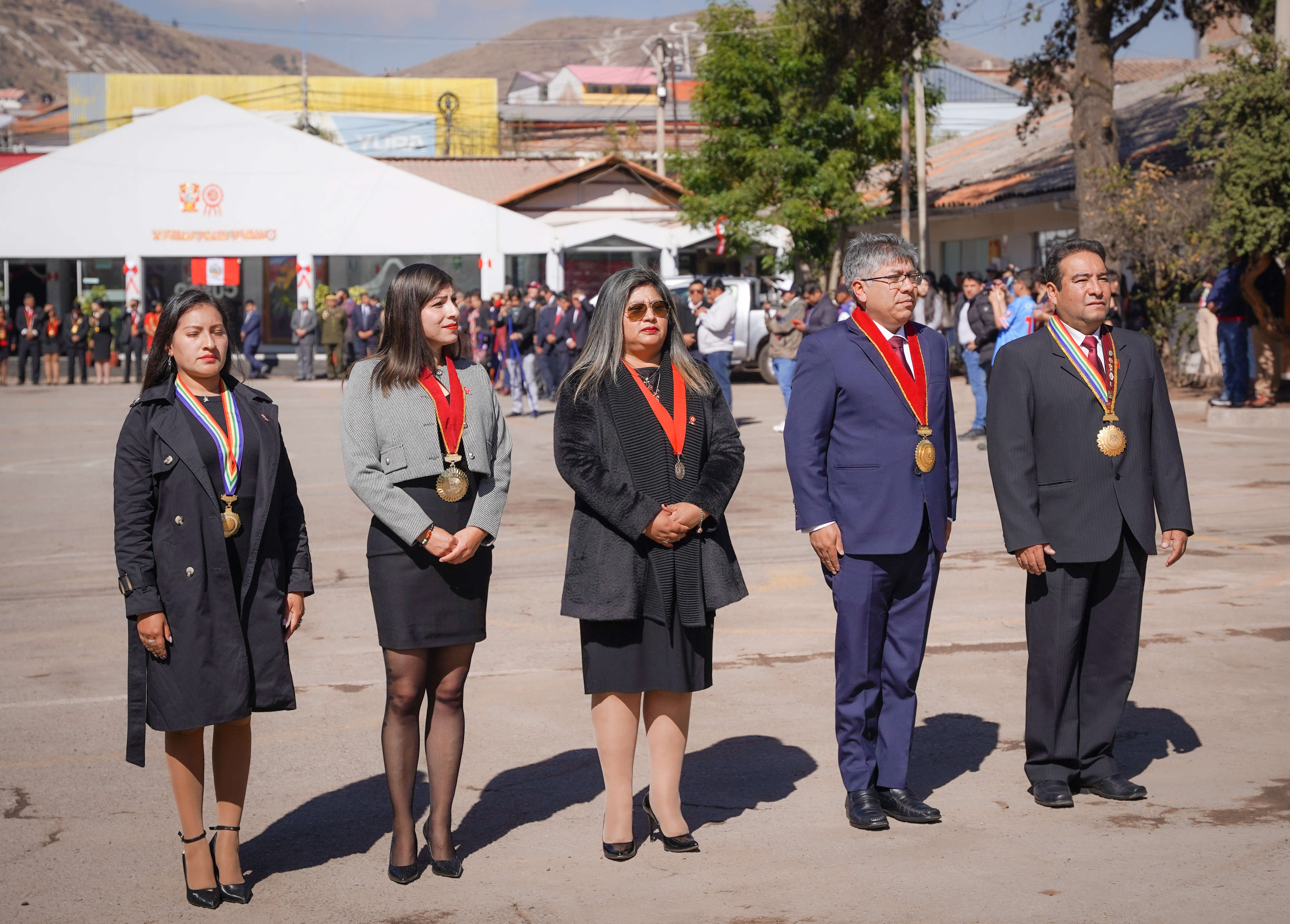 Presidenta de la corte de Cusco asistió en Sesión Solemne del Consejo Regional en Conmemoración al Bicentenario de la Independencia del Perú