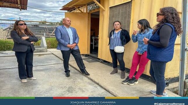 el alcalde provincial de Cajamarca, Joaquin Ramírez Gamarra, participa de una reunión con representantes animalistas para seguir tomando acciones frente a nuestra primera campaña de esterilización y las demás campañas que se realizarán a lo largo del 2024. 🐕✅