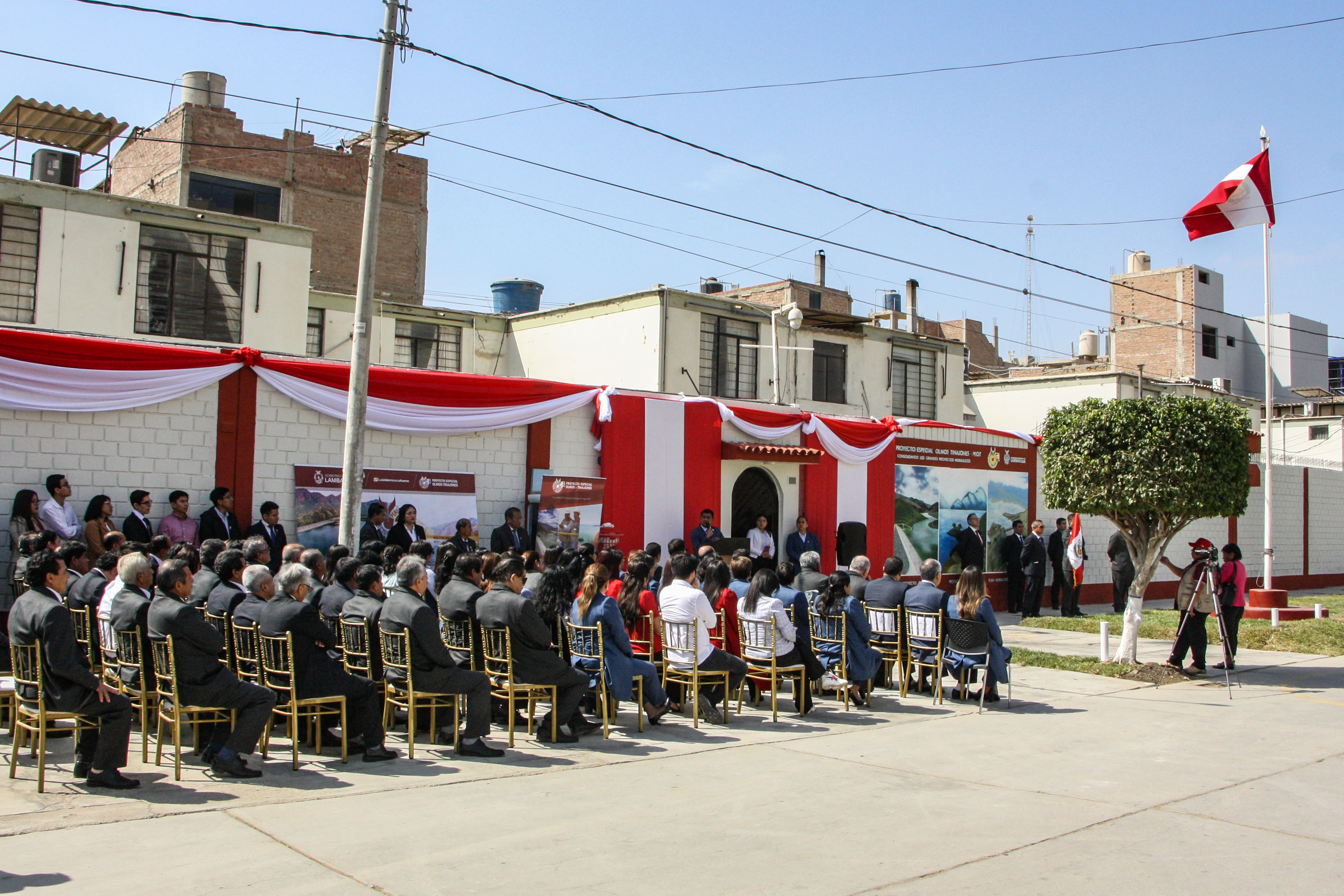 Foto institucional