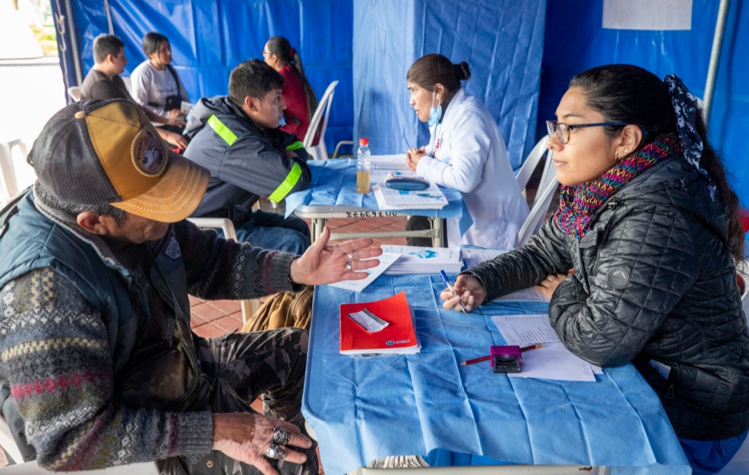 EsSalud brindó más de 1,000 atenciones en campaña de salud a población de Magdalena para prevenir enfermedades no transmisibles