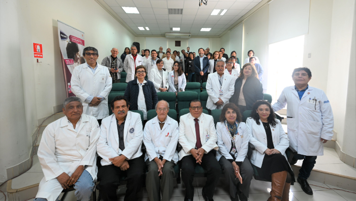 Cabe recordar que el Cuerpo Médico del INSN fue el primero en fundarse a nivel nacional y constituido oficialmente.