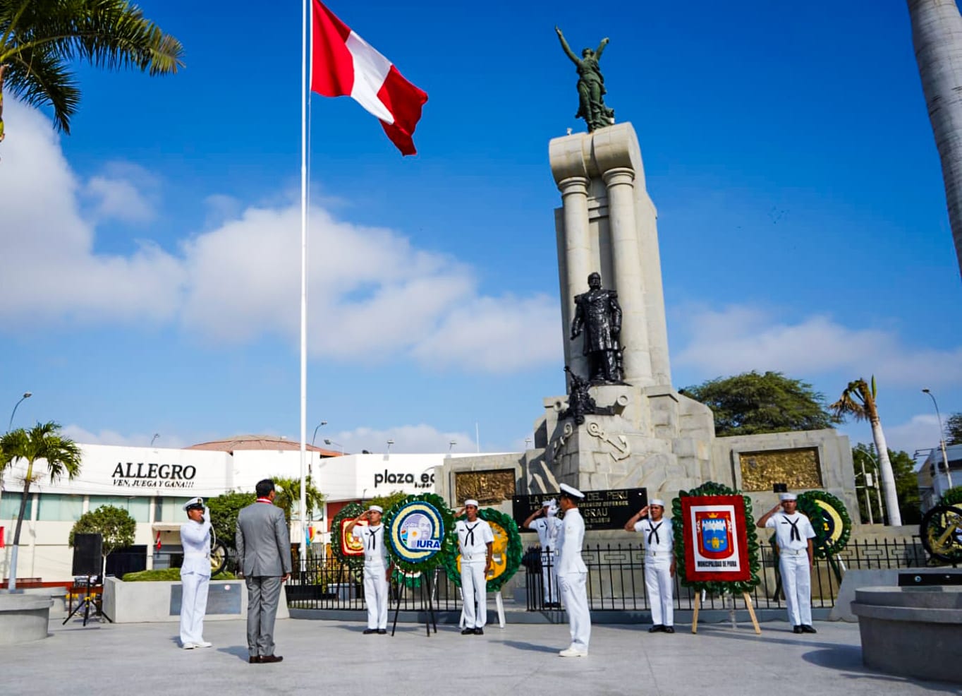 Gobernador regional encabeza homenaje a Miguel Grau en el 190 aniversario de su natalicio