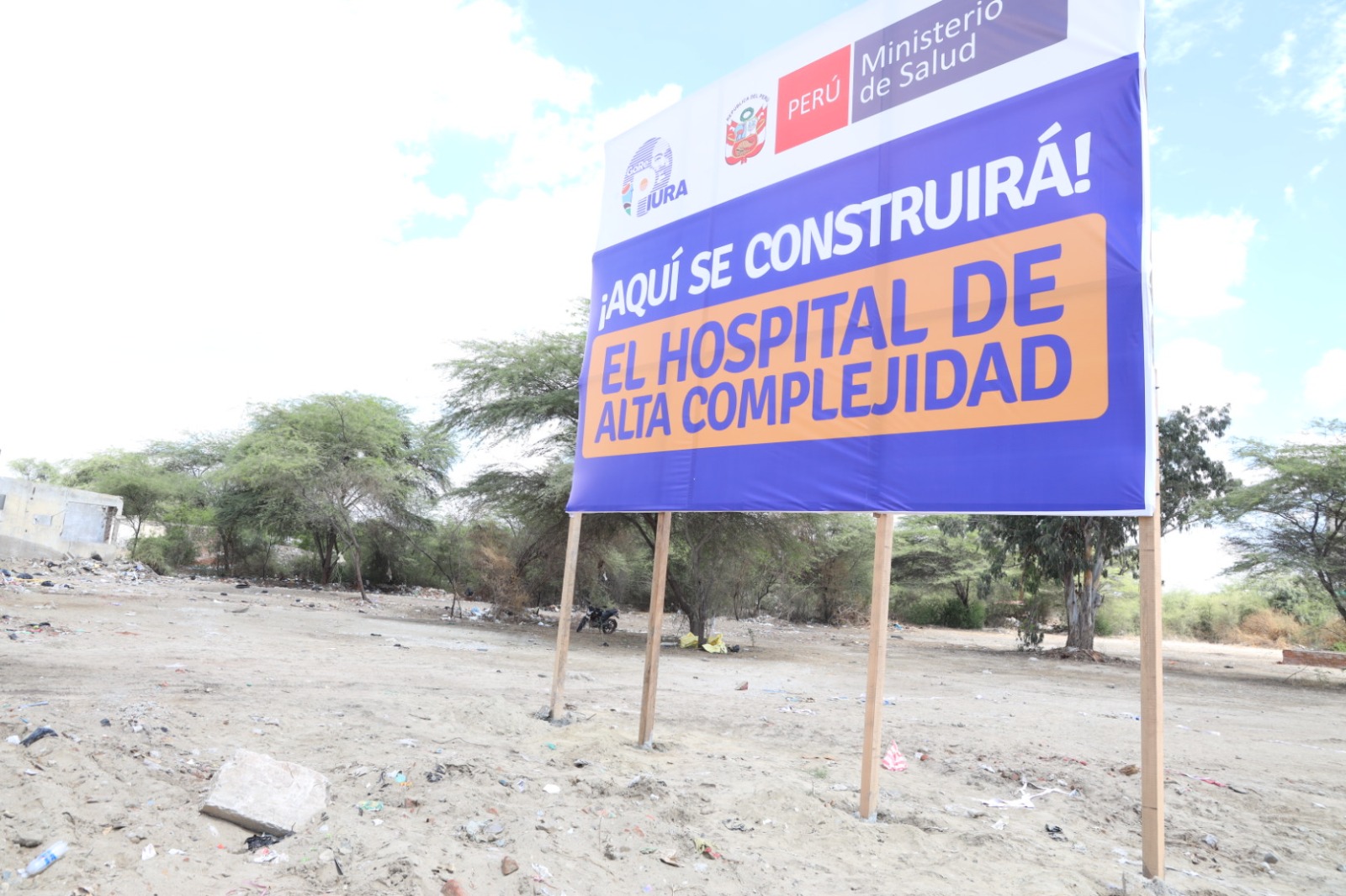 Jefa de Estado anuncia próxima firma de convenio del Hospital de Alta Complejidad de Piura gestionado por gonernador Luis Neyra