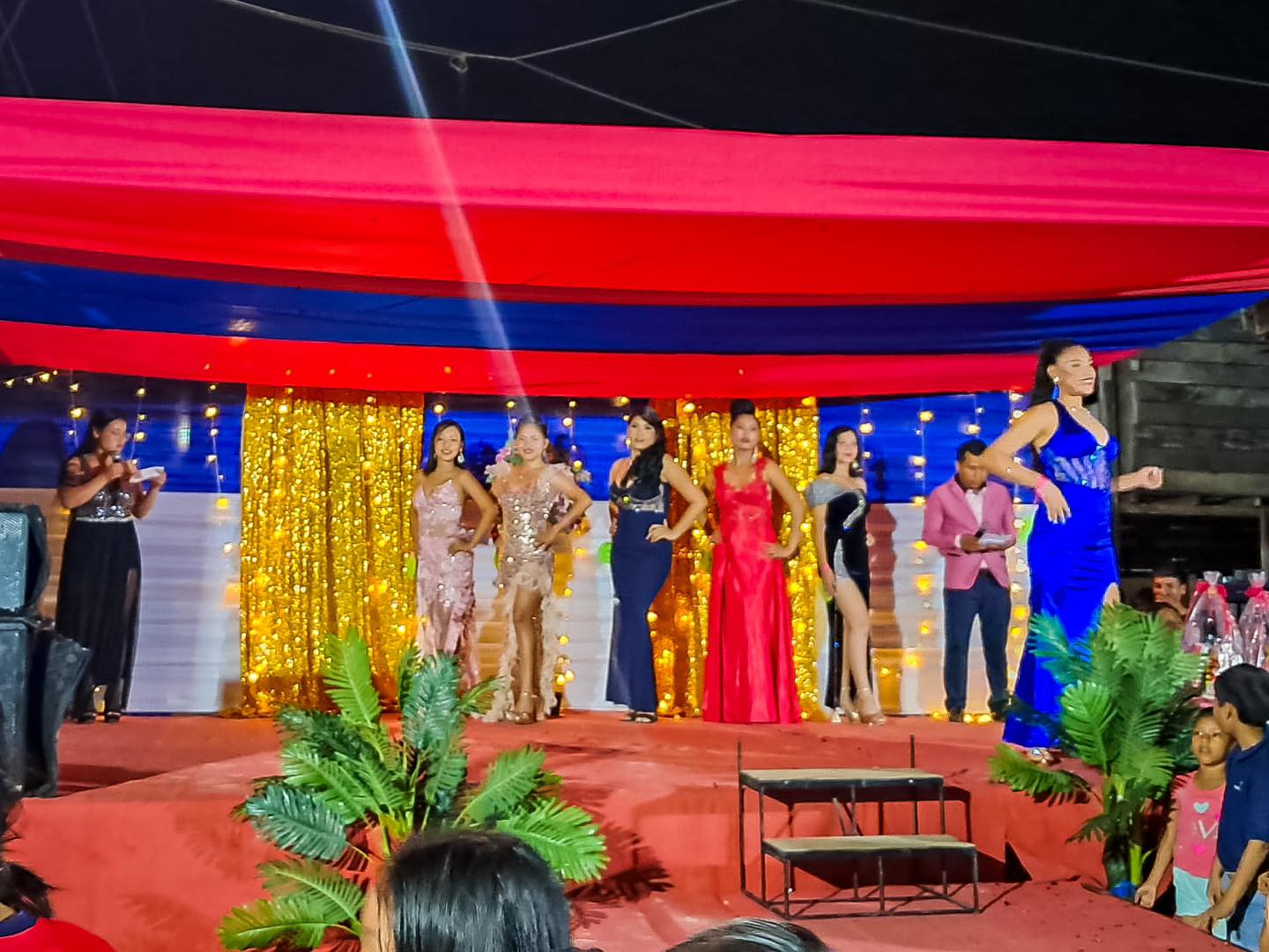 Una gran fiesta se vivió en la Noche Cultural en el Asentamiento Humano 28 de Julio por su 19 Aniversario de creación.