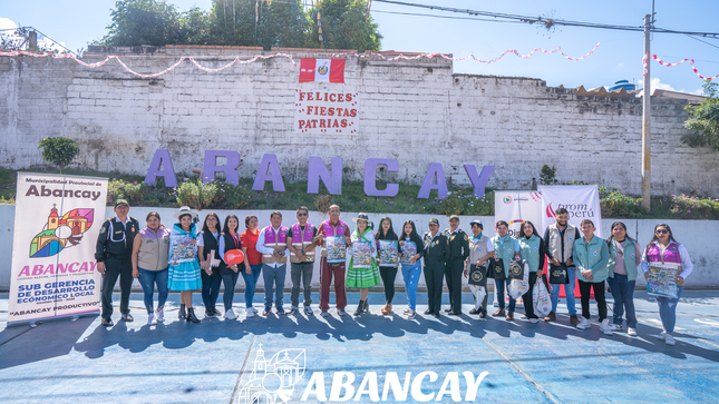 II Festival De La Identidad Peruana 2024: Más De 400 Turistas Celebran Fiestas Patrias En Su Paso Por Abancay.