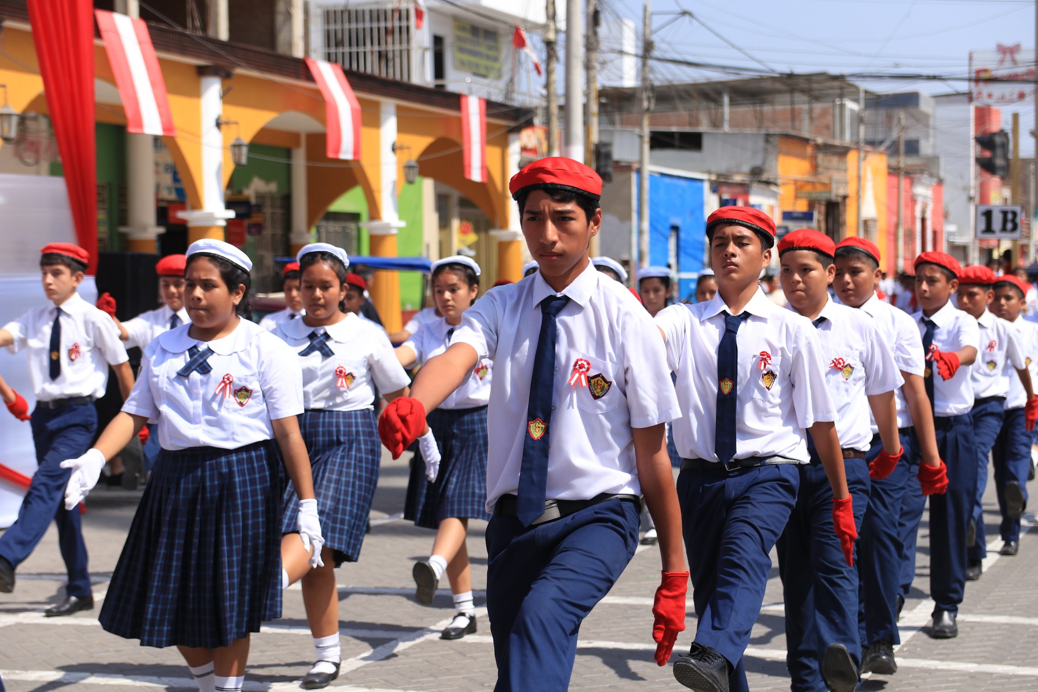 ¡Desfile Interno de la I.E.P Líderes de Guadalupe!