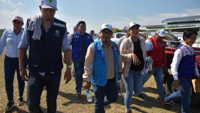 En Yurimaguas, el gobernador regional de Loreto Dr. René Chávez, realizó un importante trabajo de inspección al proyecto ganadero ubicado en el km.17 de la carretera Yurimaguas-Tarapoto.
