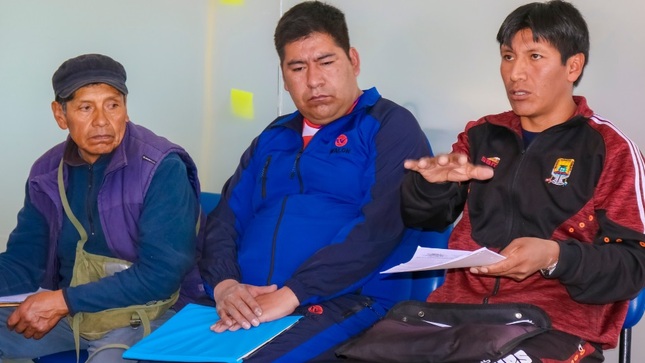 La Gerencia de Transporte dialoga con representantes de gremios y asociaciones de mototaxis sobre zonas de trabajo