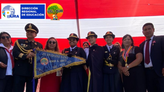 Desfile Cívico Escolar por los 203 años de Independencia del Perú 