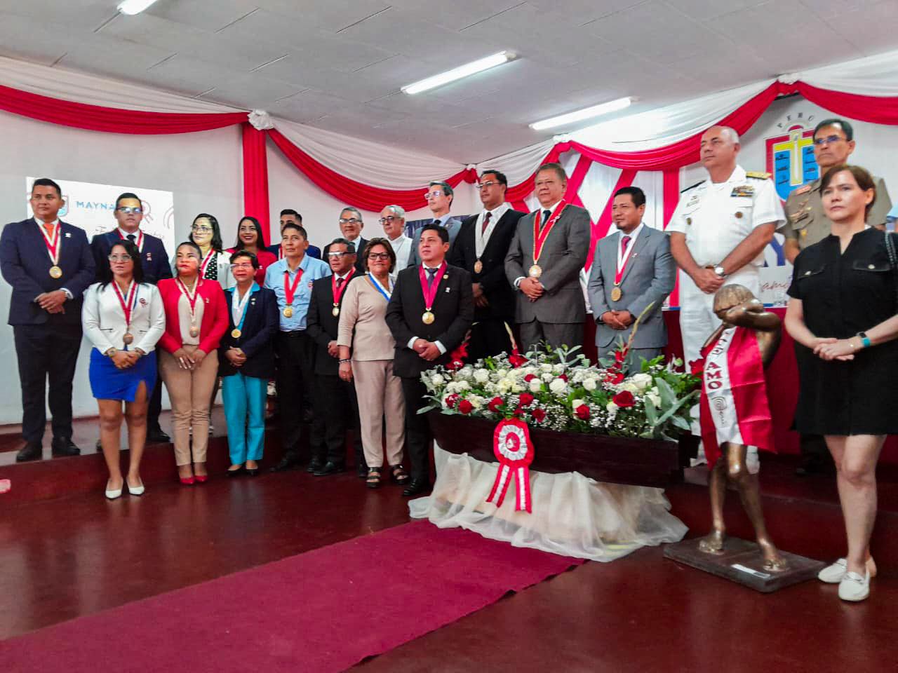  la regidora de la Municipalidad Distrital de Belén, Lina Arista López, participó de la Sesión Solemne por los 203 Aniversario