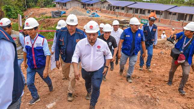 El gobernador de la Región Loreto, Dr. René Chávez, visitó la Comunidad Nativa Shawi Progreso, ubicado en el distrito de Balsapuerto