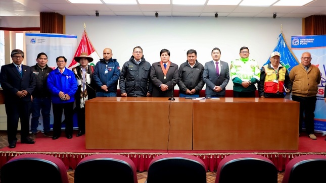 Alcalde de Puno Javier Ponce participa en reunión de sesión ordinaria del CORESEC