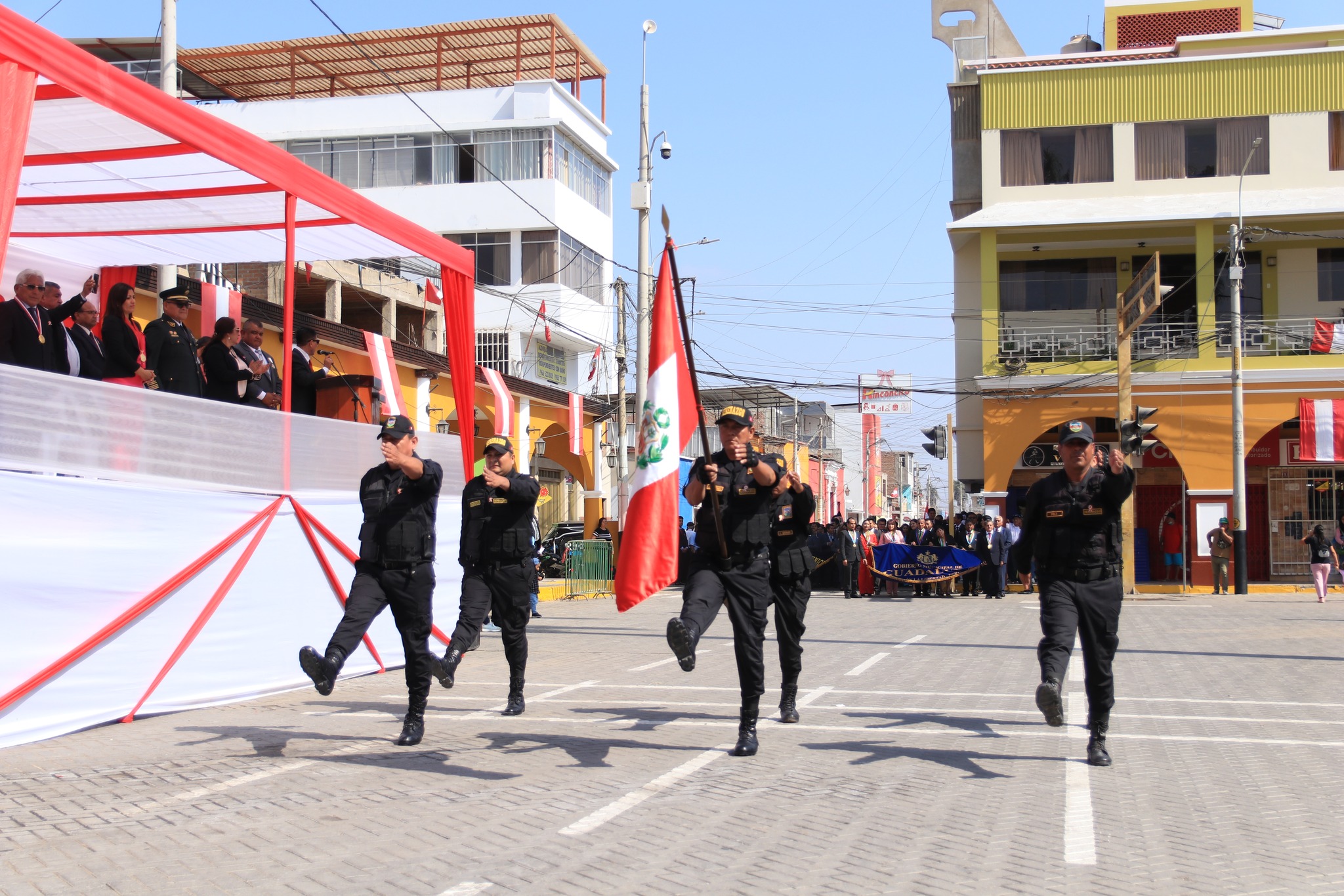 ¡Desfile Cívico Militar!