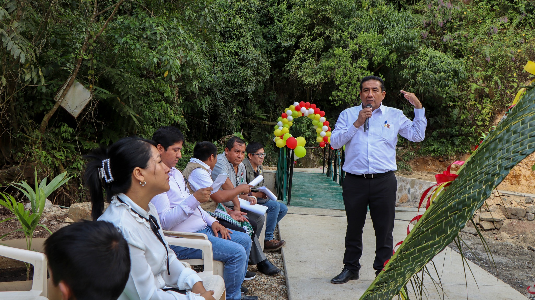 Inauguración de puentes peatonales por el 167° aniversario de la provincia de La Convención