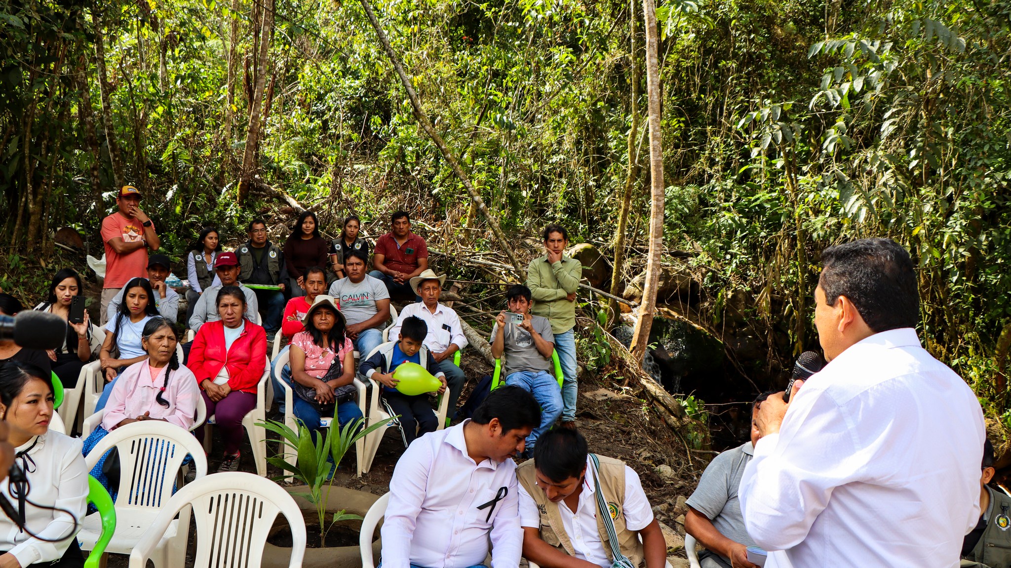 Inauguración de puentes peatonales por el 167° aniversario de la provincia de La Convención