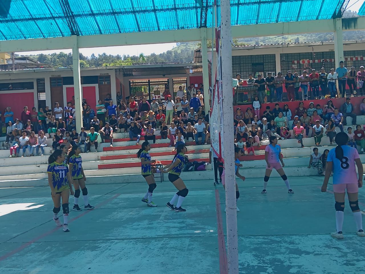 Juegos Escolares: Triunfo, campeón en vóley femenino - ETAPA UGEL Piura