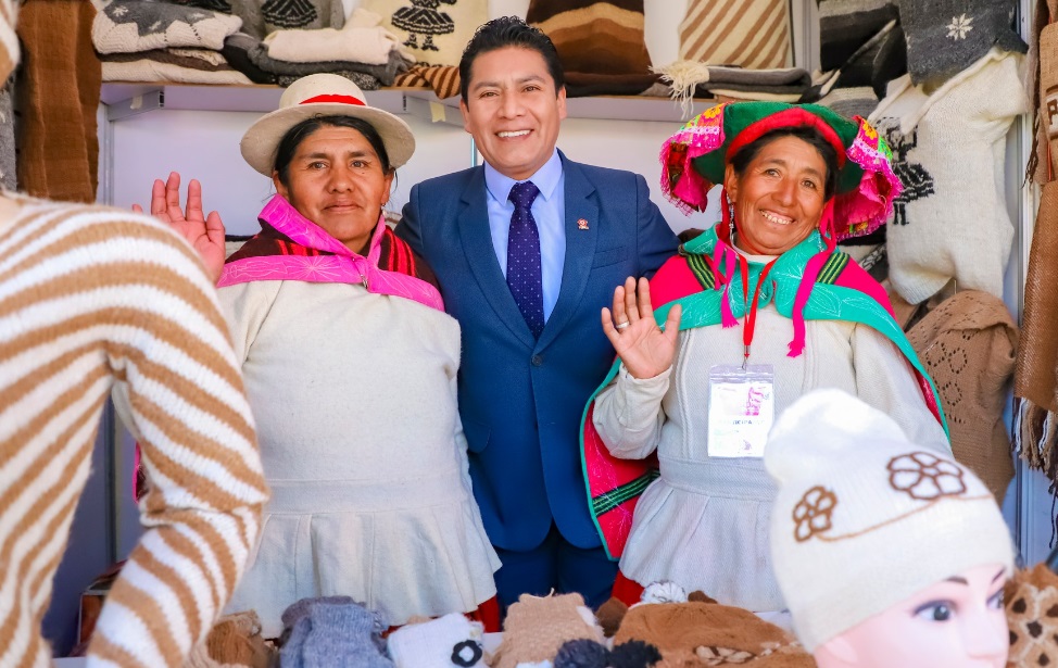 Con gran éxito se realizó la Feria Nacional de "Artesanías del Perú” en el marco de fiestas patrias 2024