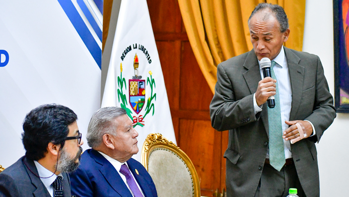 Fotos: Oficina de Imagen Institucional de la GRALL.