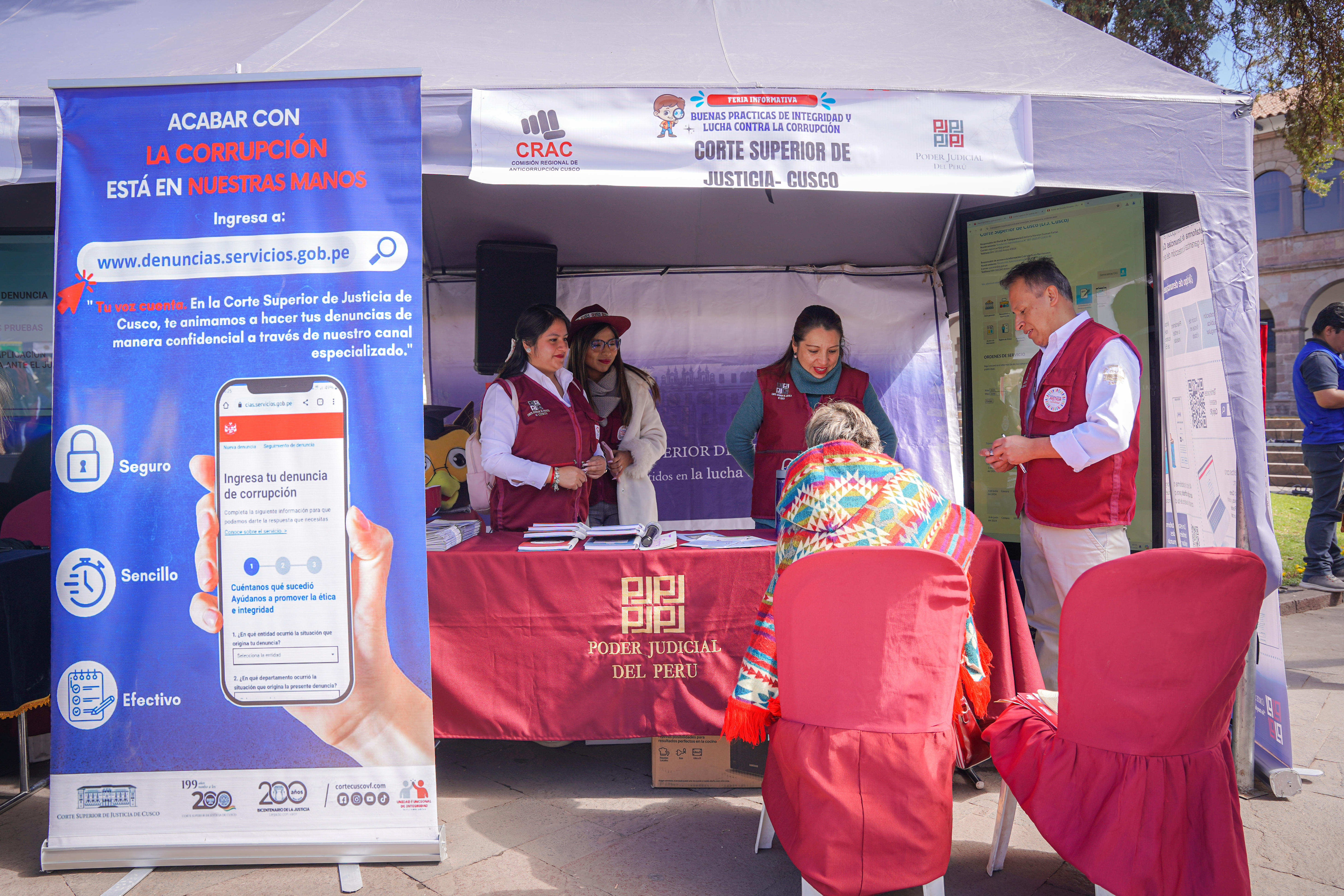 Corte Superior de Justicia de Cusco participó en la "Feria de Buenas Prácticas de Integridad y Lucha contra la Corrupción 2024"