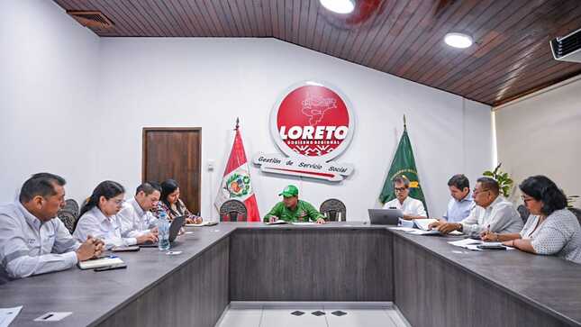 Gobernador Dr. René Chávez se reúne con Proinversión y Petrotal para impulsar proyectos en la región