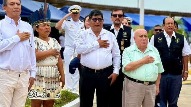 Gorel participa en la inauguración del terminal portuario de pasajeros de Enapu.