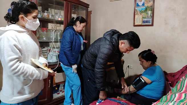 CIAM continúa con las visitas domiciliarias, con la atención a los adultos mayores de la provincia, brindando diversos servicios gratuitos