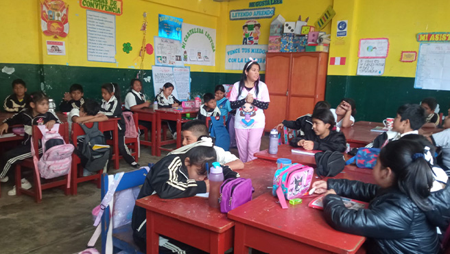 DEMUNA continua con la actividad de juegos recreativos y de los derechos humanos, en las instituciones educativas de la provincia.