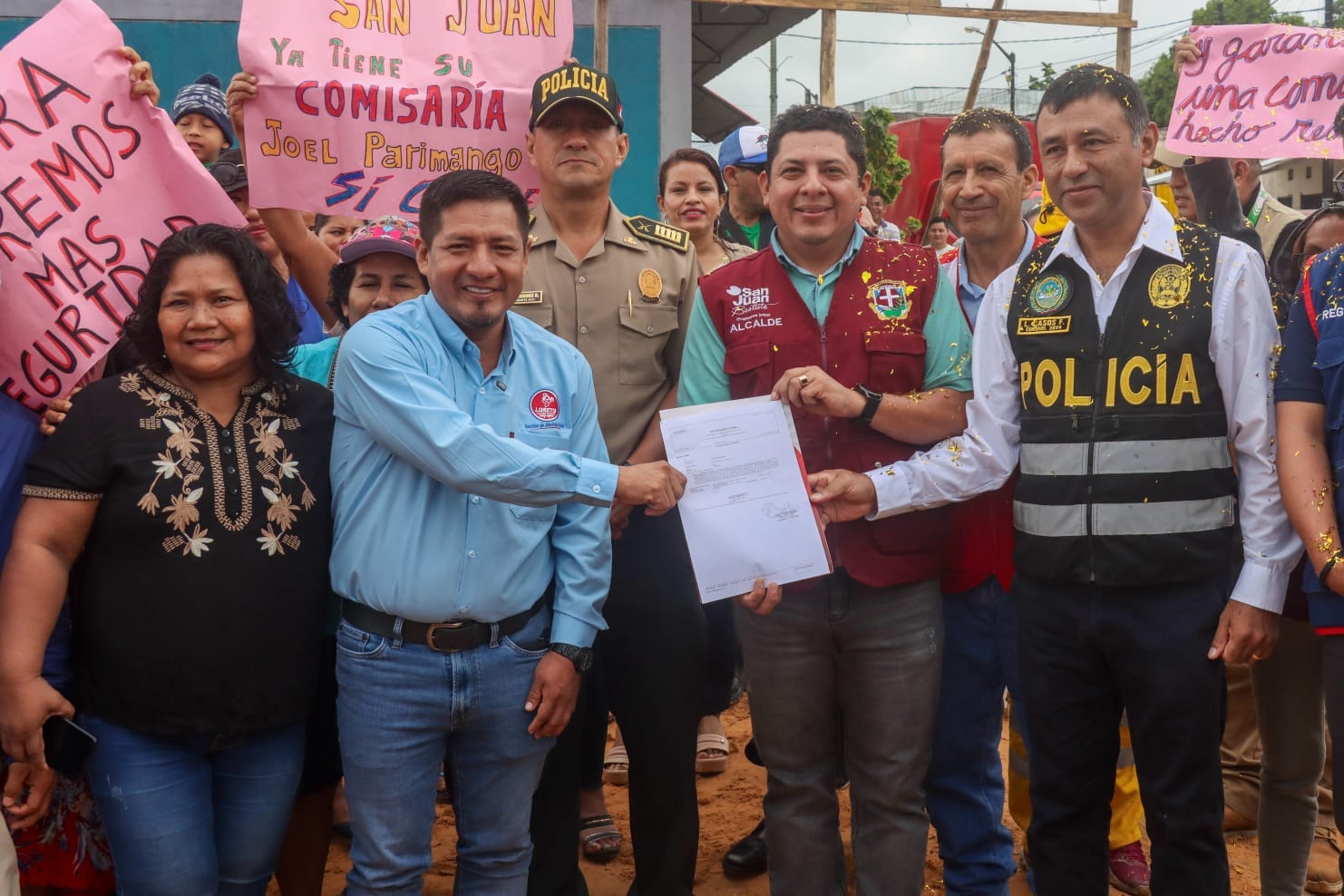Gobernador de Loreto presente en entrega de terreno para comisaría en San Juan.