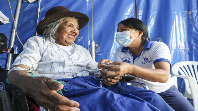 Hospital Perú de EsSalud brindará más de 2,000 atenciones a la población de Ayacucho