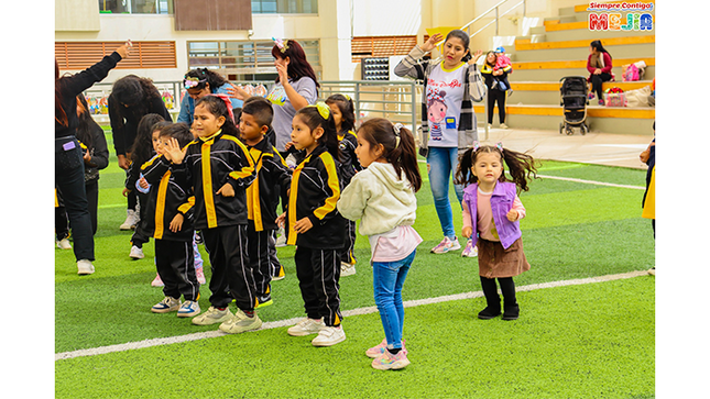 Fiesta Infantil por el 51° Aniversario de los PRONOEI en las instalaciones del Polideportivo