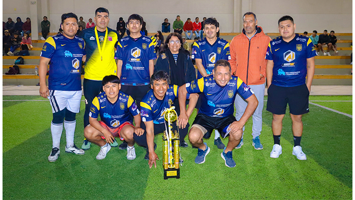 Gran final de la "2ª Copa de Fútbol Mejía Invierno 2024", resultando ganador el equipo de Deportivo Operarios que venció por 2 a 1 a Internacional Ensenada.