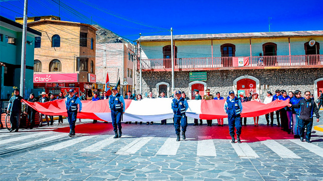 203º aniversario de independencia del Perú 