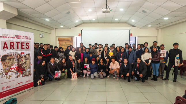 Desarrollo del Curso Taller en la Filial de Calca de la UNADQTC
