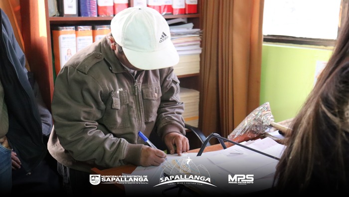 MDS entrega materiales a Comunidad Campesina de Cocharcas 
