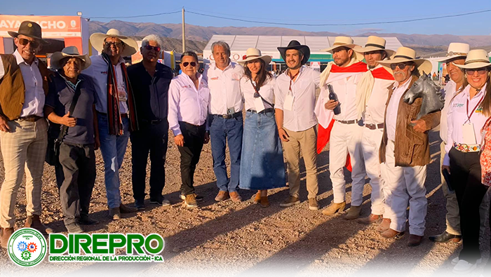 Ceremonia de Reconocimiento a las Asociaciones de crianza de caballos de paso y formación de Chalanes.
