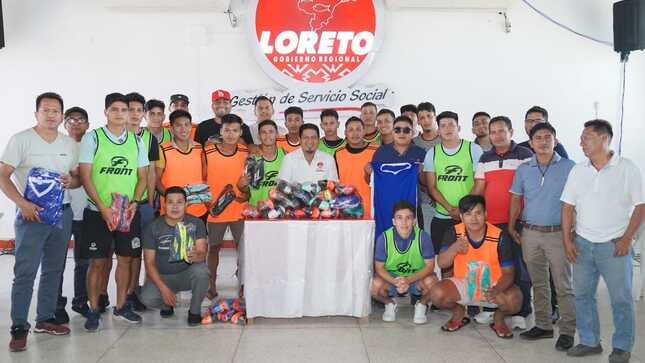 El gobernador de Loreto Dr. René Chávez Silvano, sostuvo una reunión con jugadores del Club Deportivo Awajún