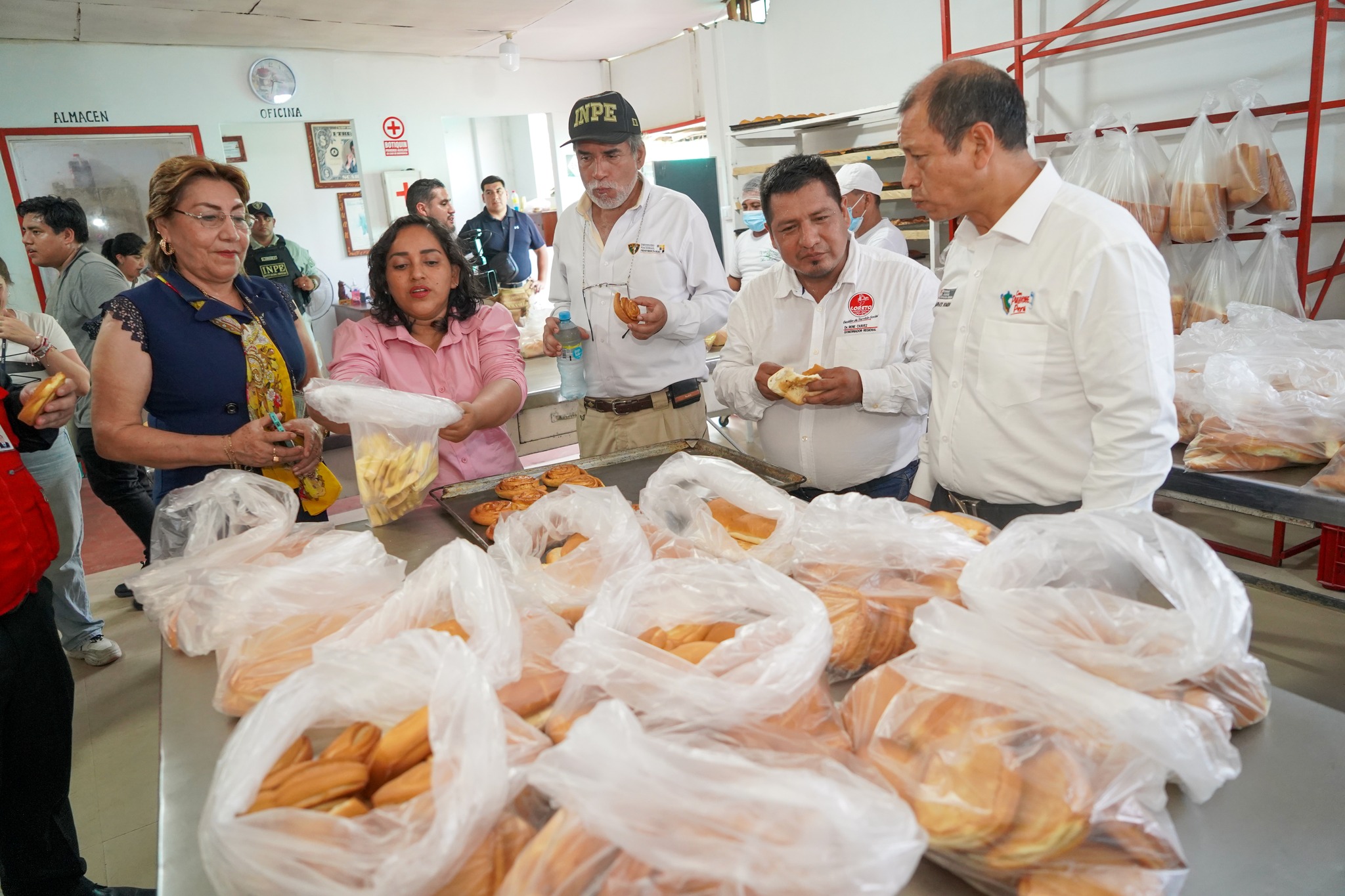 El gobernador de Loreto y el ministro de Justicia Daniel Ysau Maurate Romero, visitó las instalaciones del Instituto Nacional Penitenciario (INPE)
