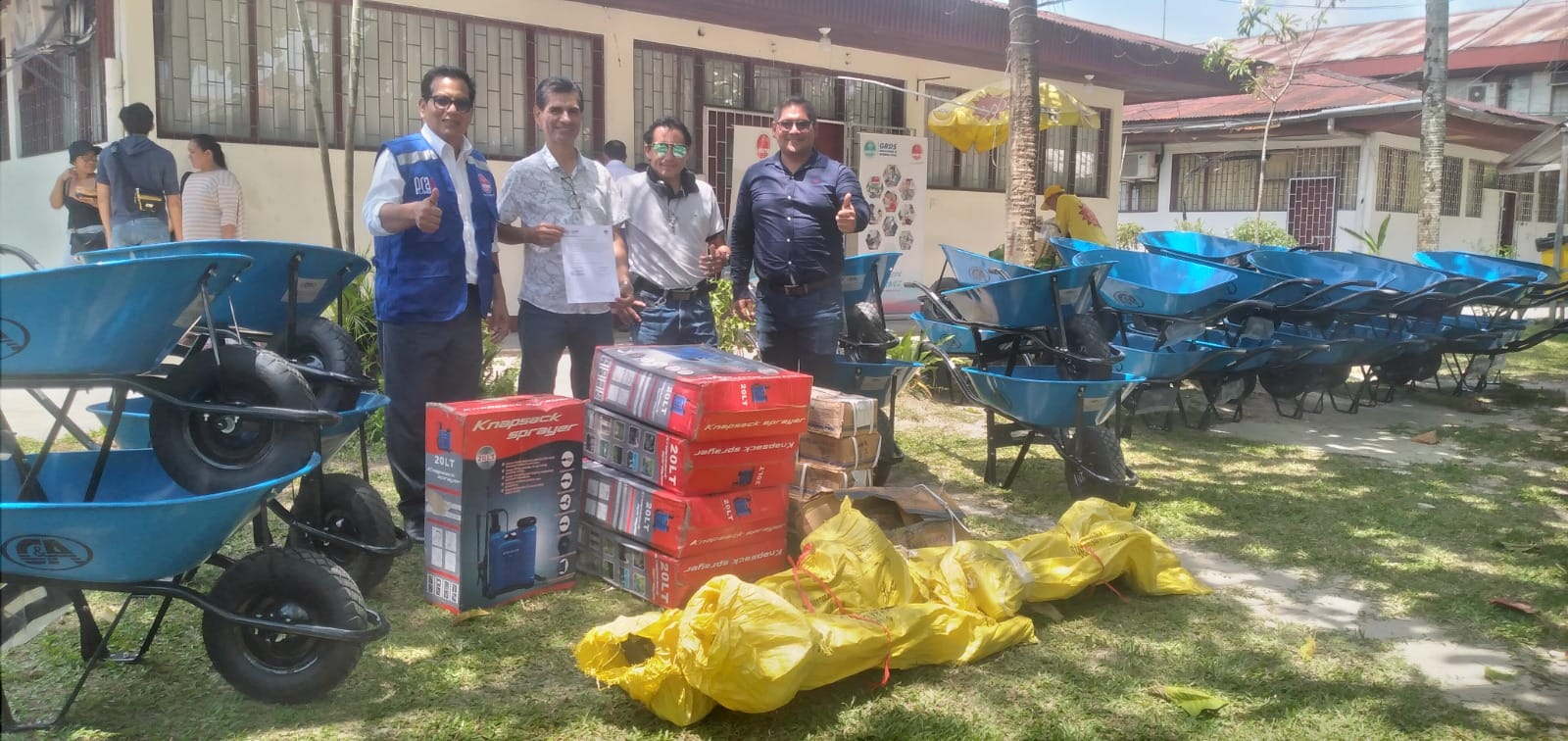 Gorel a través de la GRDS entrega herramientas de trabajo a la municipalidad del distrito de Cahuapanas