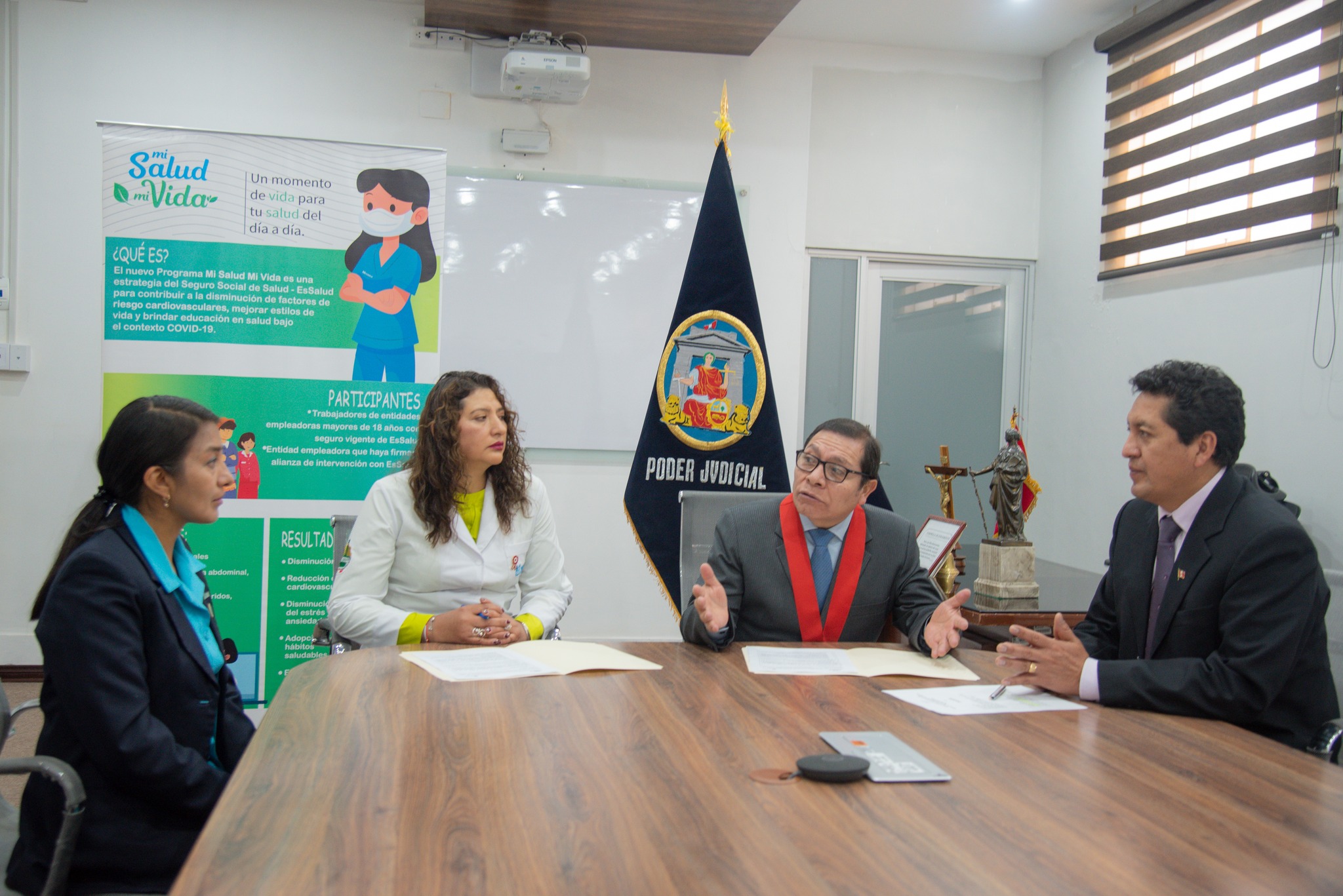 Corte de Junín y ESSALUD en trabajo mancomunado