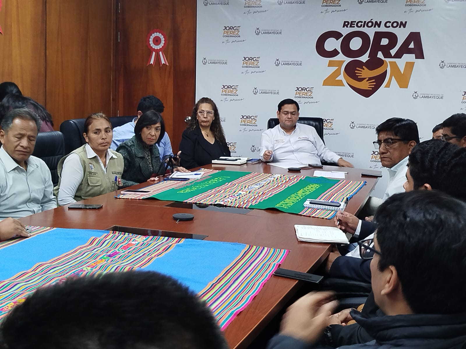 REUNIÓN DE ALCALDES CON EL GORE
