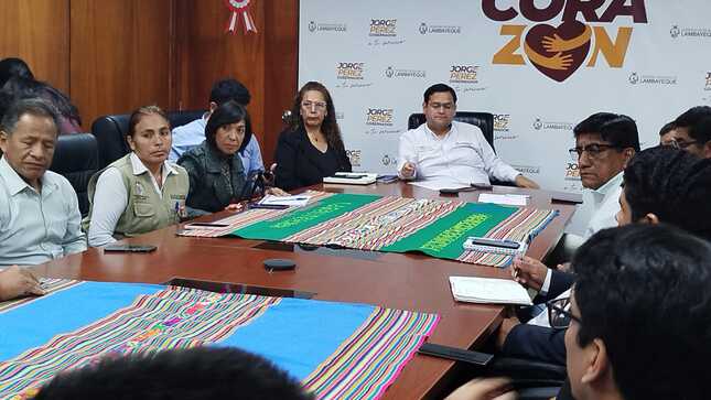 REUNIÓN DE ALCALDES CON EL GORE