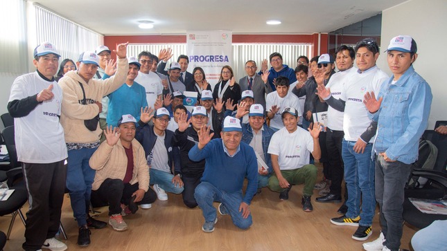 Corte de Junín clausuró Progresa y Qhari Warmi