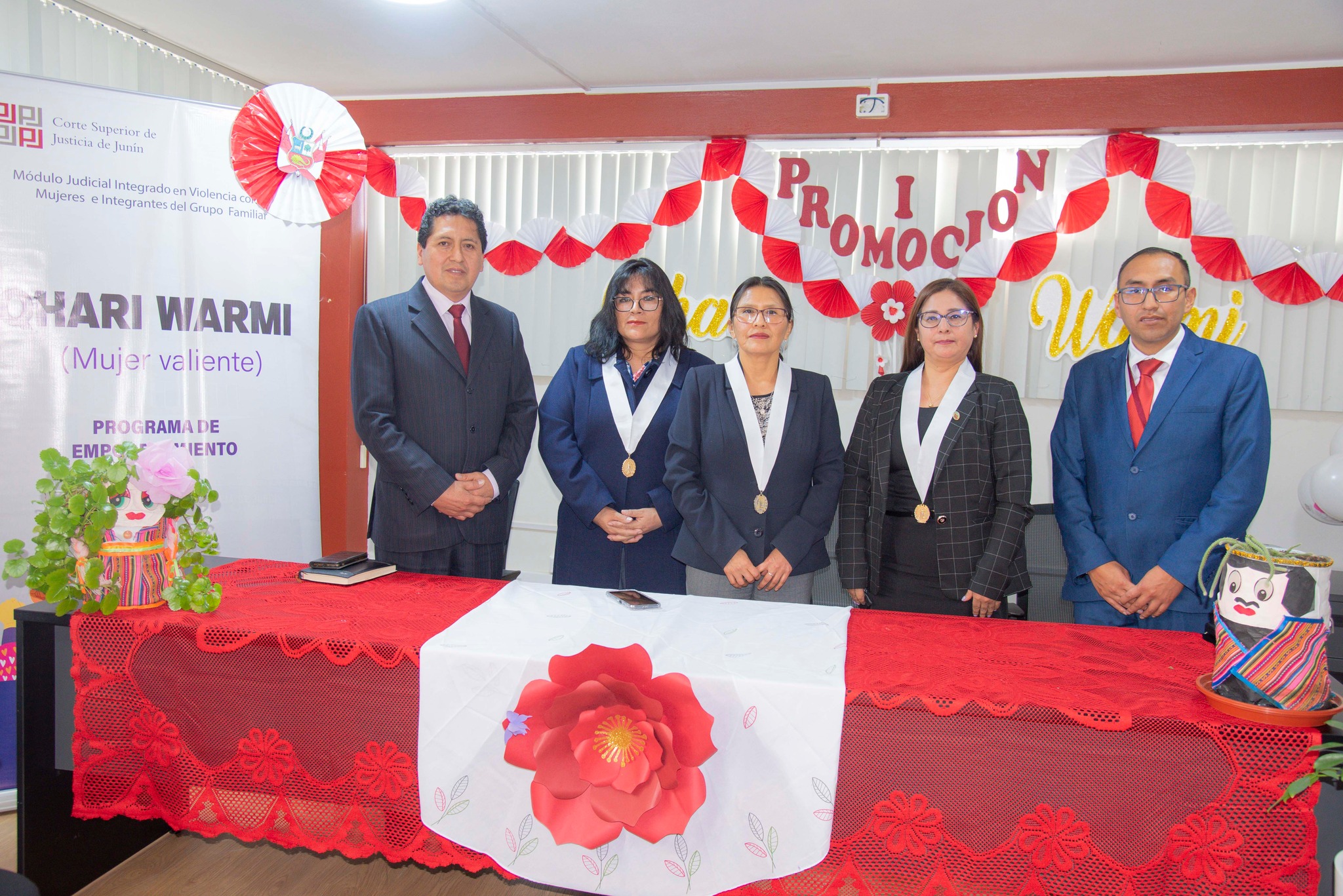Corte de Junín clausuró Progresa y Qhari Warmi