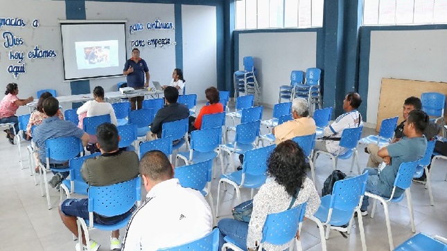 Capacitación a docentes